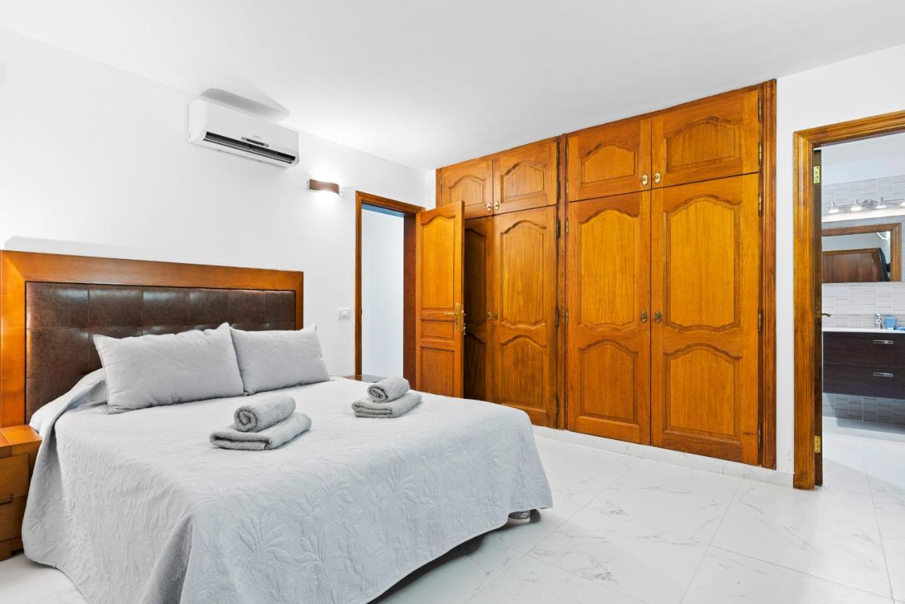 Neptuno Pool And Beach Private Access 푸에르토 데 산티아고 외부 사진